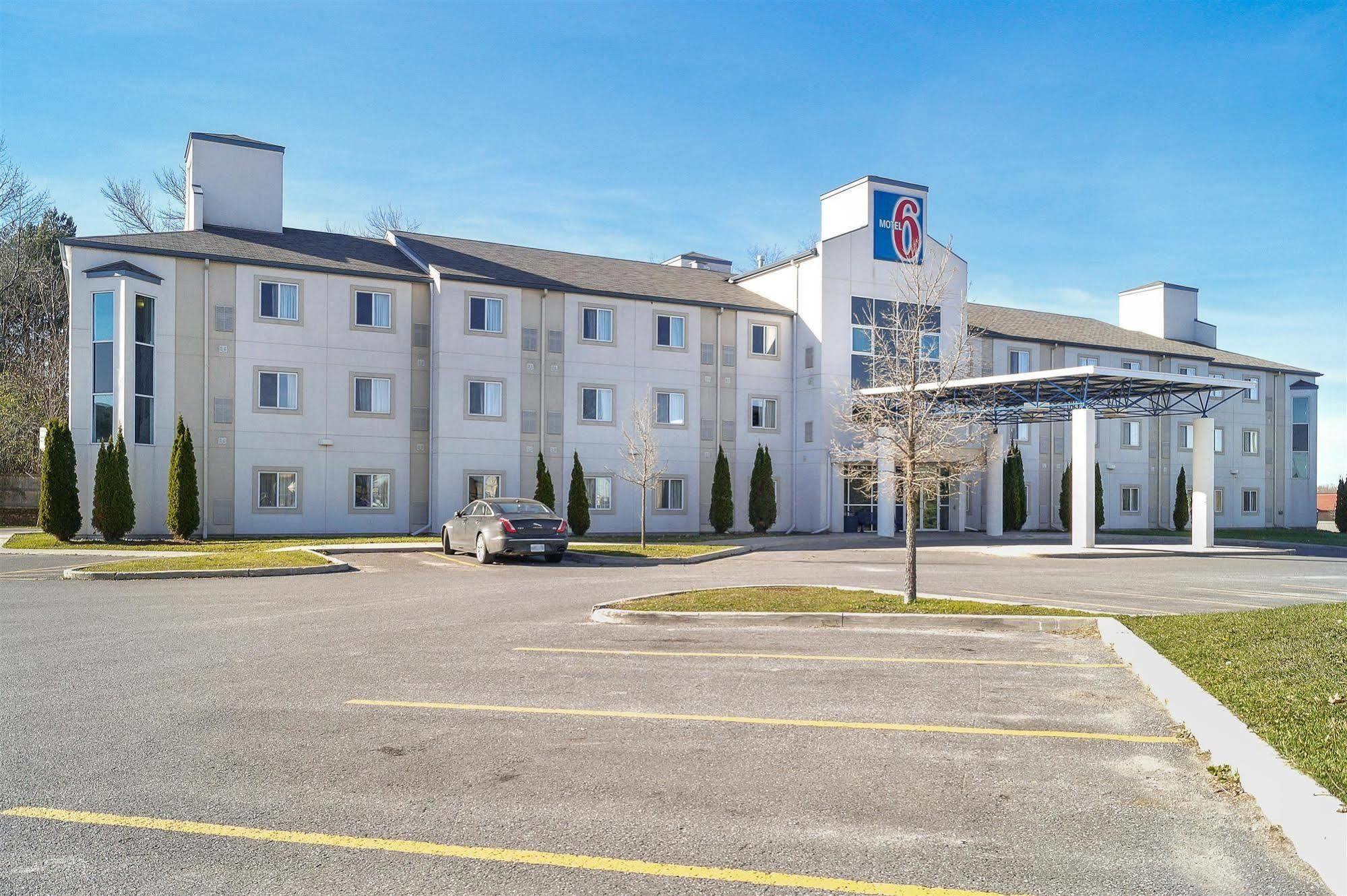 Motel 6-Peterborough, On Ngoại thất bức ảnh